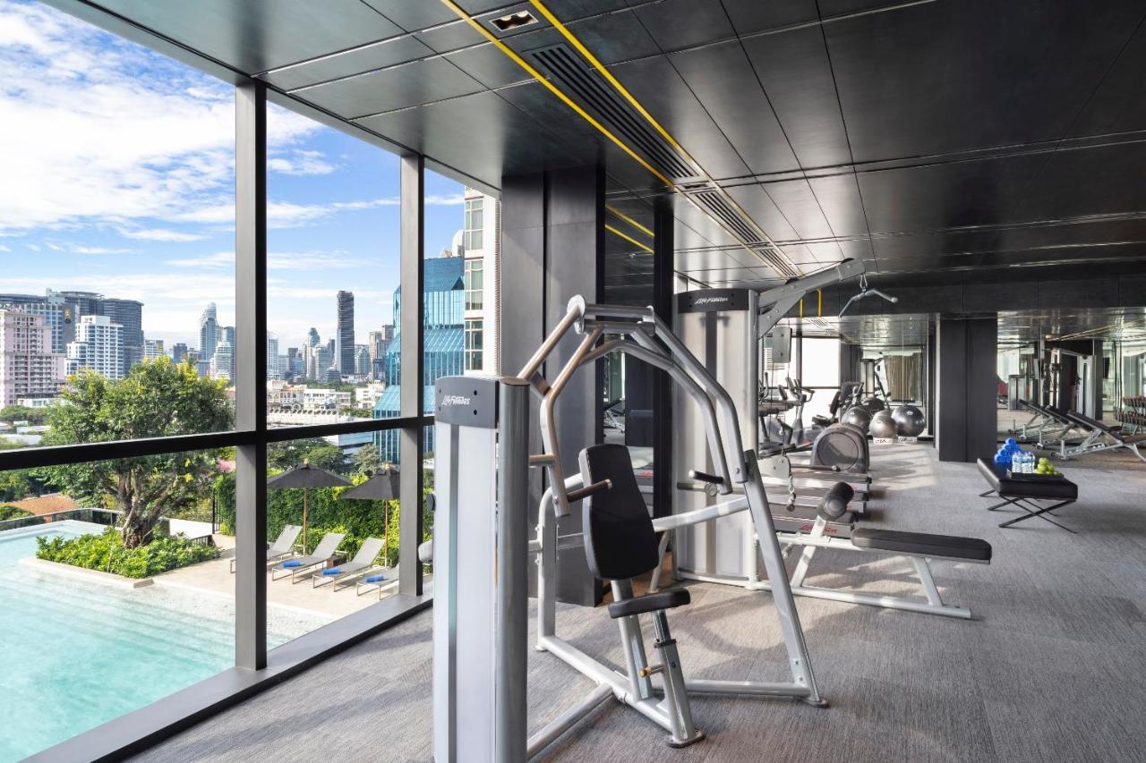 Ascott Embassy Sathorn Bangkok Hotel Exterior foto The gym at the 1080 Residences