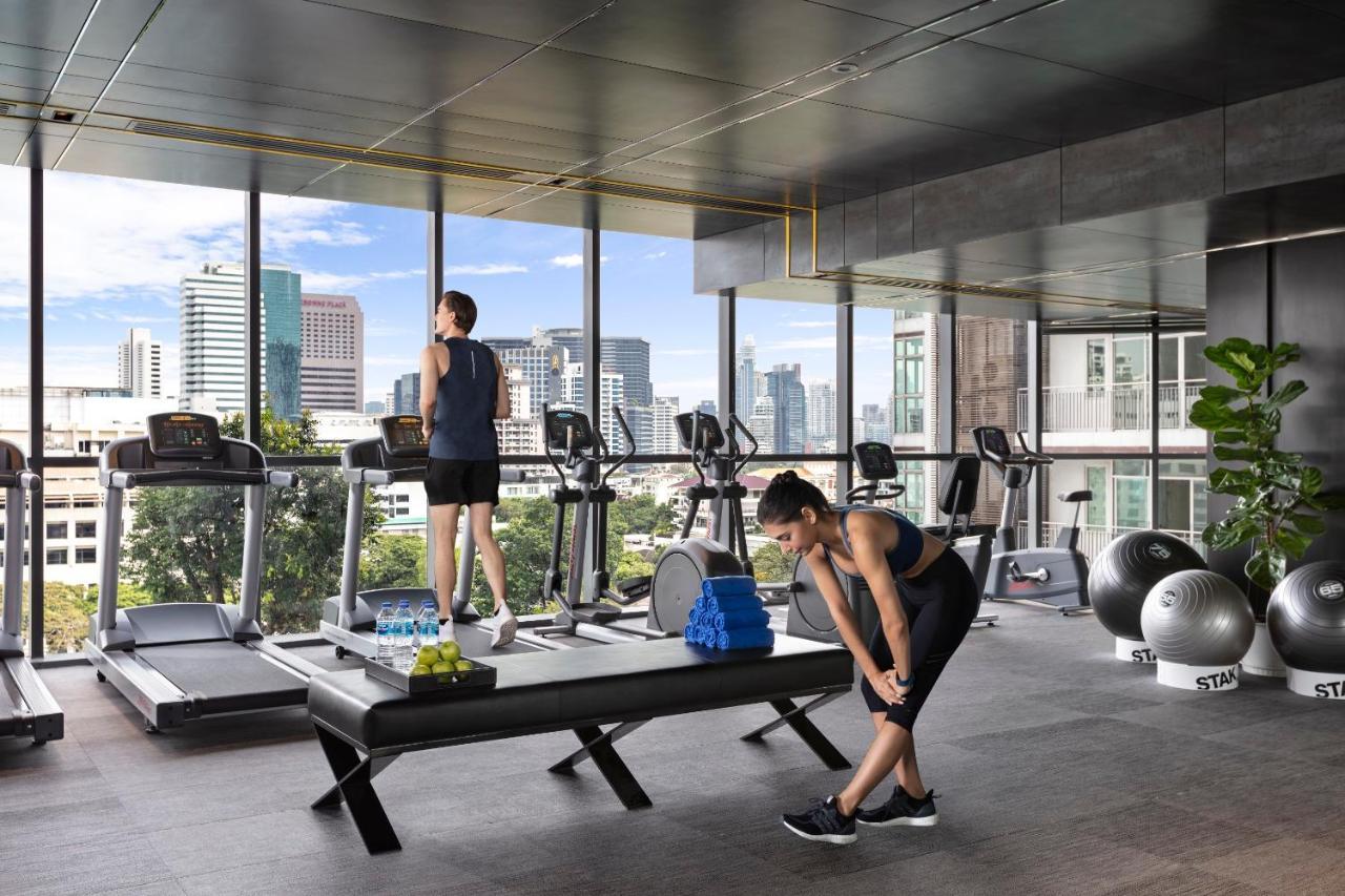 Ascott Embassy Sathorn Bangkok Hotel Exterior foto The gym at The Standard