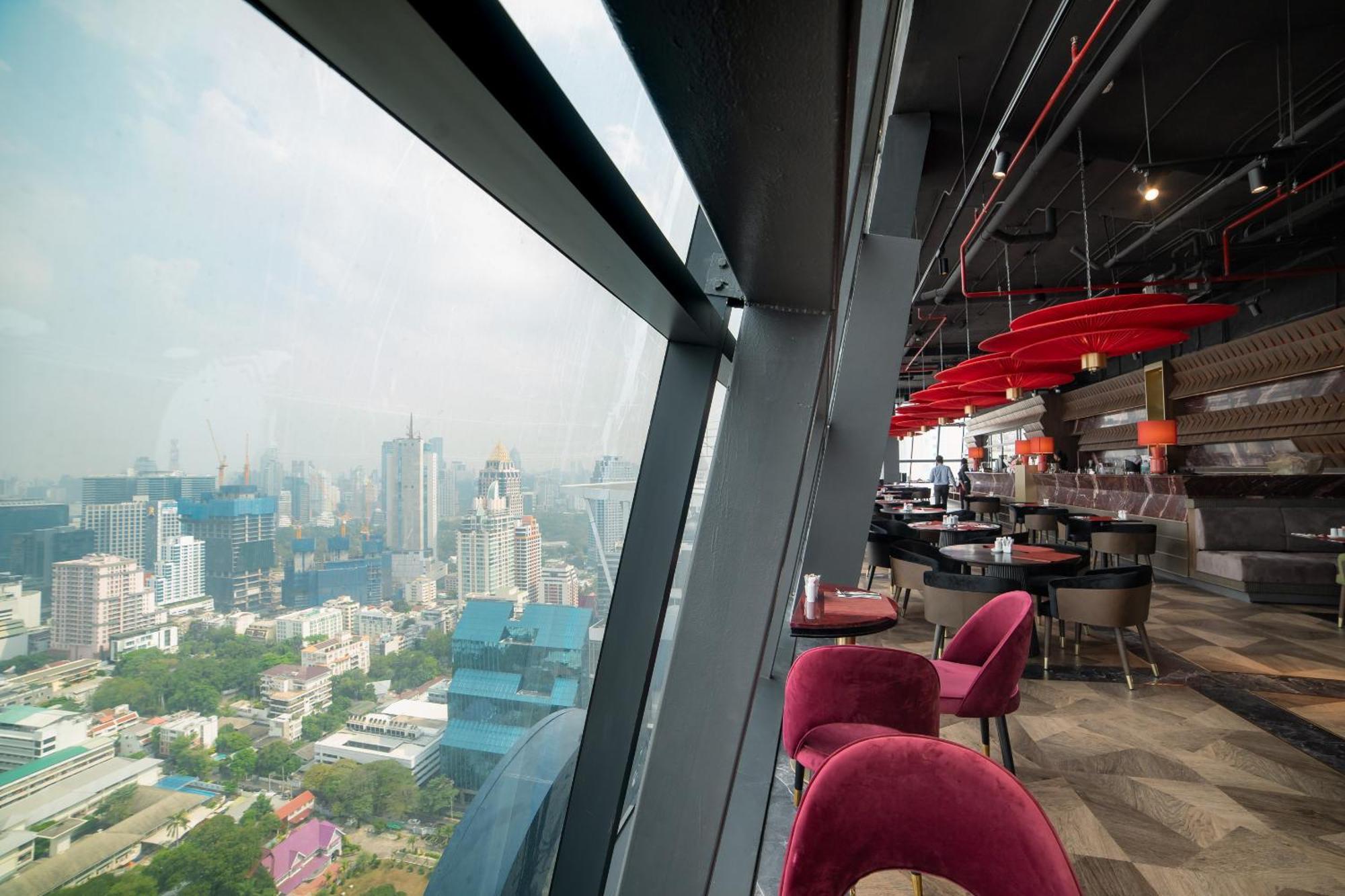 Ascott Embassy Sathorn Bangkok Hotel Exterior foto View from the bar